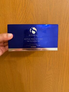 IS Clinical Active Peel System